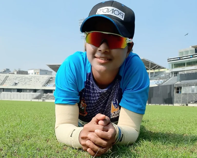 দল থেকে বাদ পড়ে নারী ক্রিকেটারের আত্মহত্যার চেষ্টা