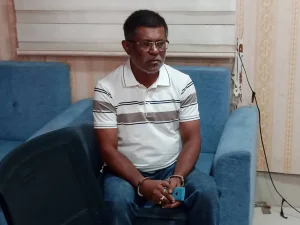 রামগড়ে সচিবের ভাই ও ওসির পরিচয় দিয়ে প্রতারণার চেষ্টা