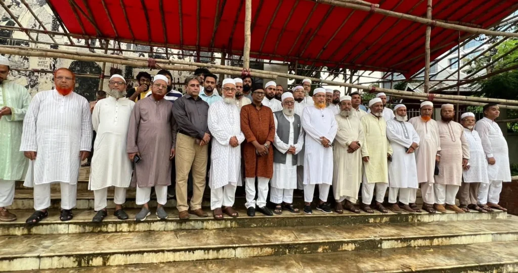 লংমার্চের প্রস্তুতি পরিদর্শনে লালদিঘী ময়দানে ১১ দলীয় ঐক্যের নেতৃবৃন্দ